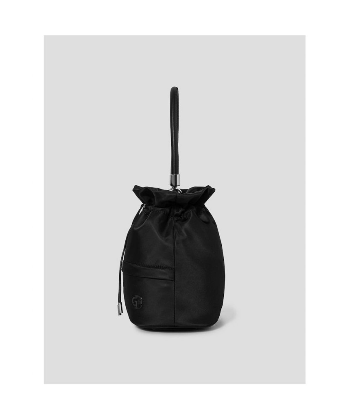 빈폴 액세서리(BEANPOLE ACCESSORY) 여성 나일론 버킷백 - 블랙