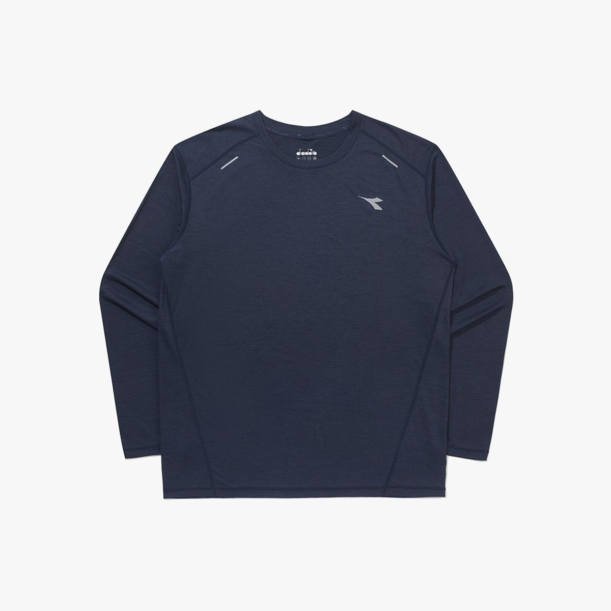 디아도라(diadora) 플루이드 러닝 긴팔 티셔츠 NAVY
