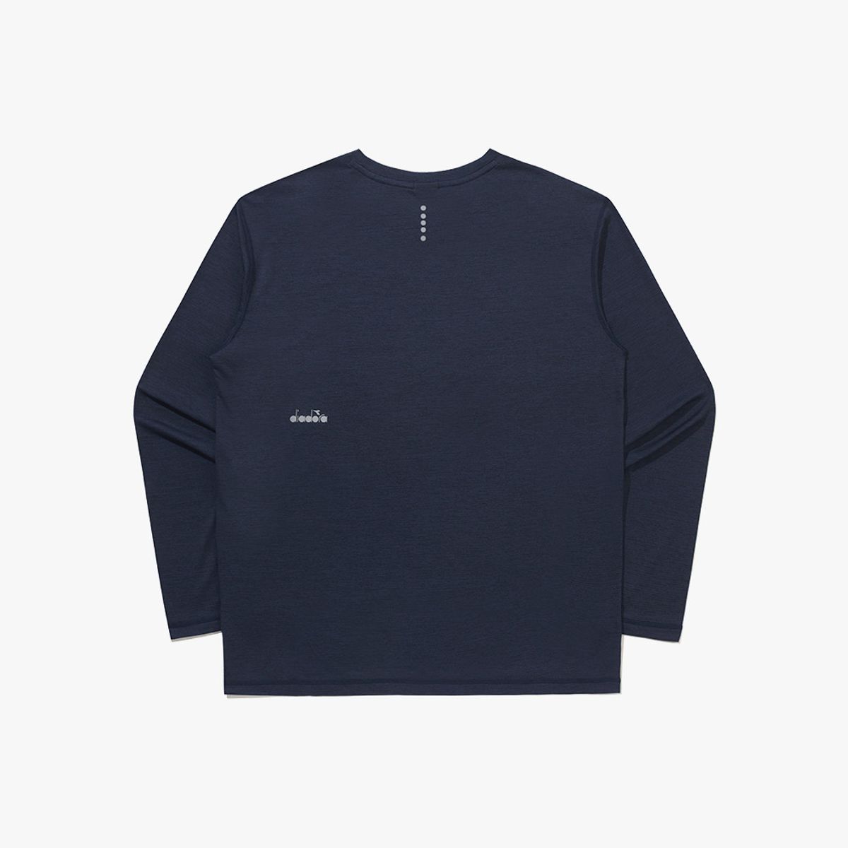 디아도라(diadora) 플루이드 러닝 긴팔 티셔츠 NAVY