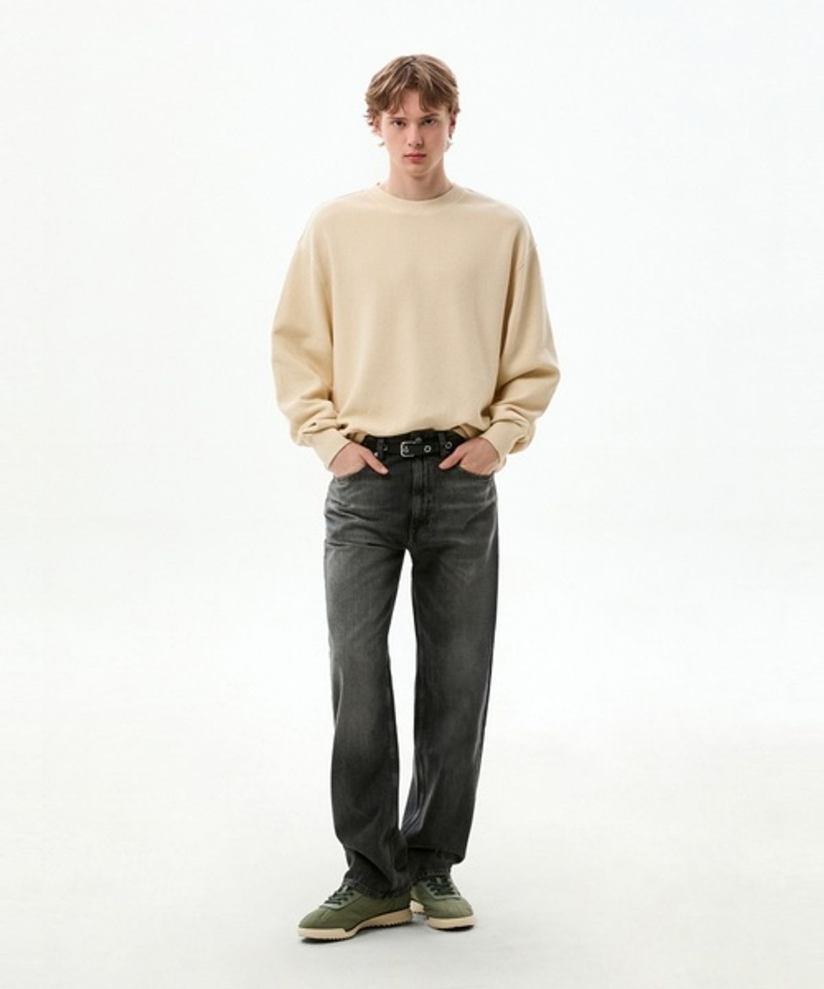 타미진스(TOMMY JEANS) 릴렉스 핏 워시드 와플 크루넥 티셔츠