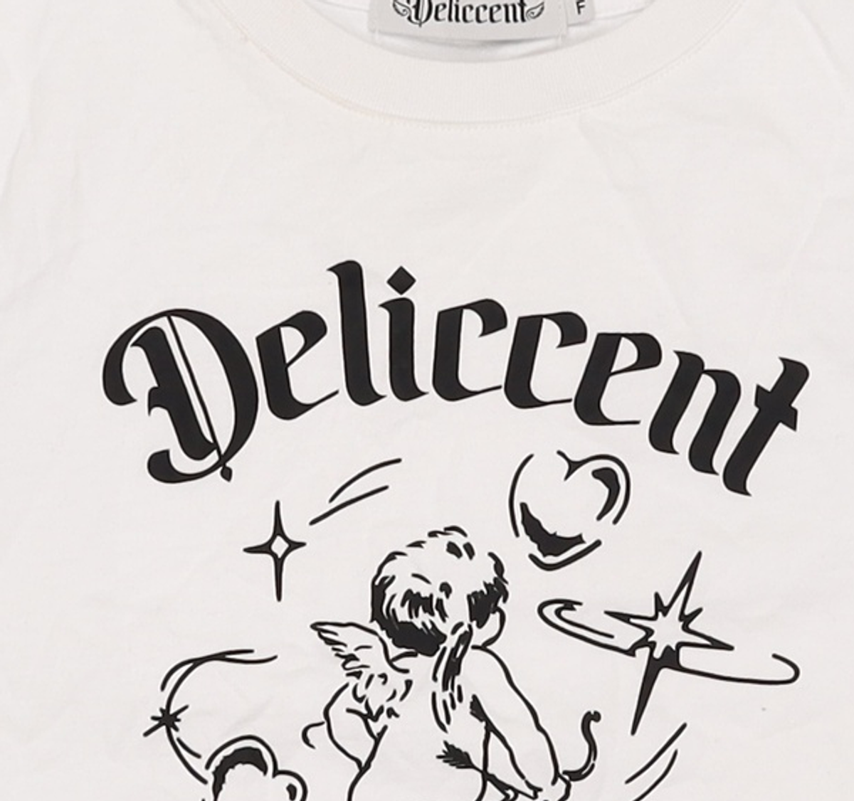 델리센트(DELICCENT) 시그니처 크롭 티셔츠 [WHITE] FREE