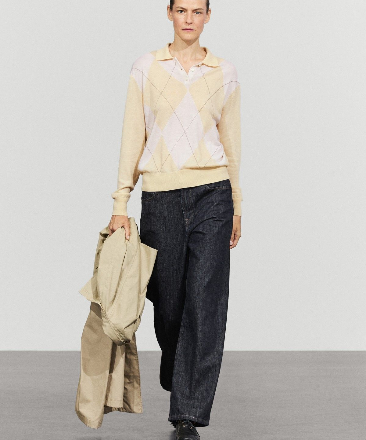 마시모두띠(MASSIMO DUTTI) 다이아몬드 폴로 니트 스웨터