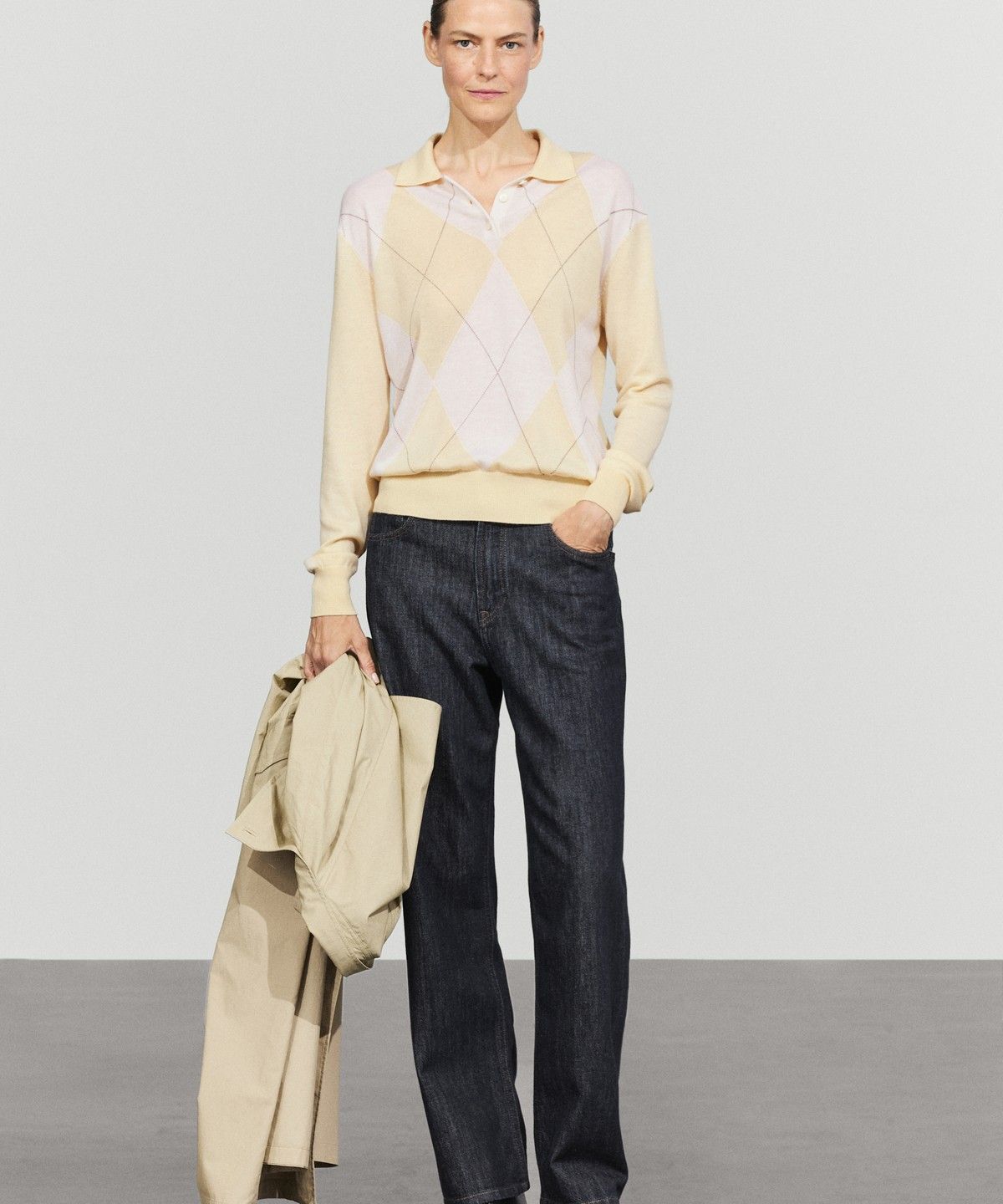 마시모두띠(MASSIMO DUTTI) 다이아몬드 폴로 니트 스웨터