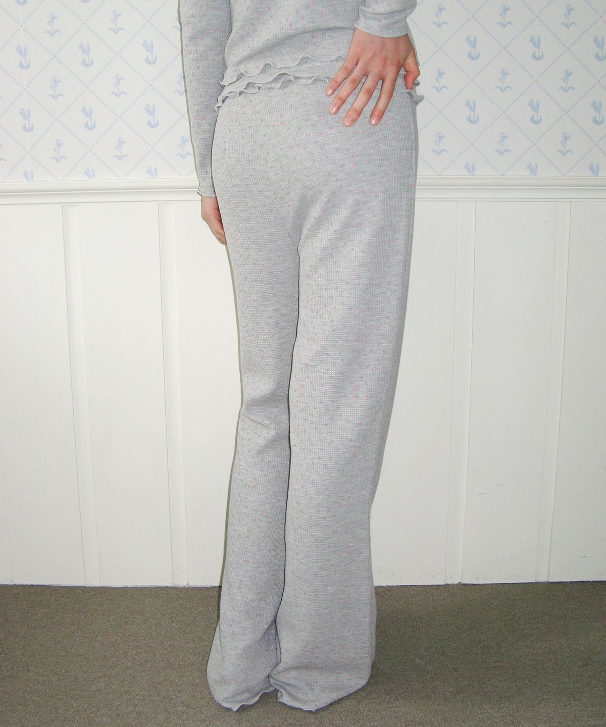 아메스 월드와이드(AMES-WORLDWIDE) CLASSIC FLOWER BOOT CUT PANTS GREY