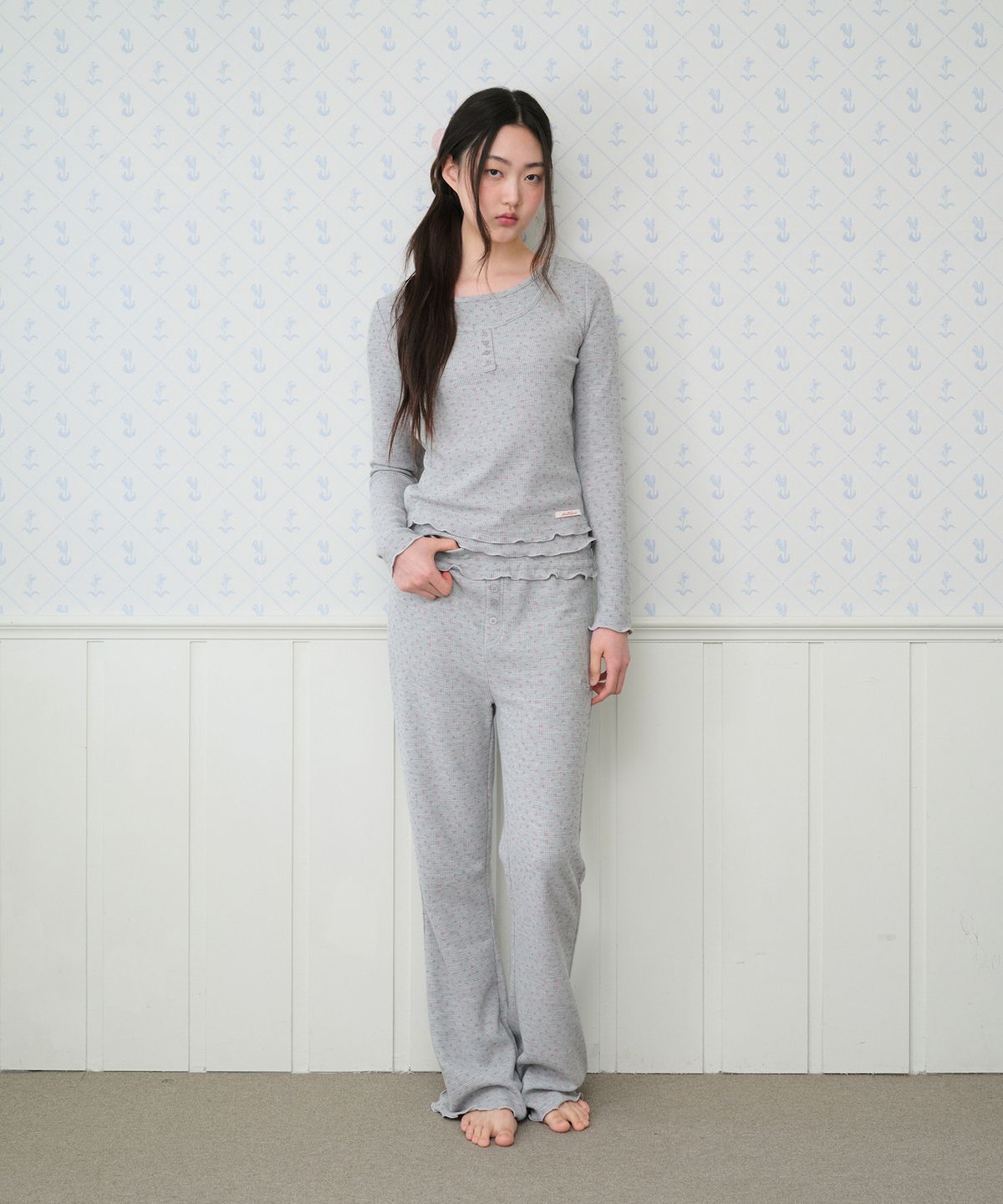아메스 월드와이드(AMES-WORLDWIDE) CLASSIC FLOWER BOOT CUT PANTS GREY