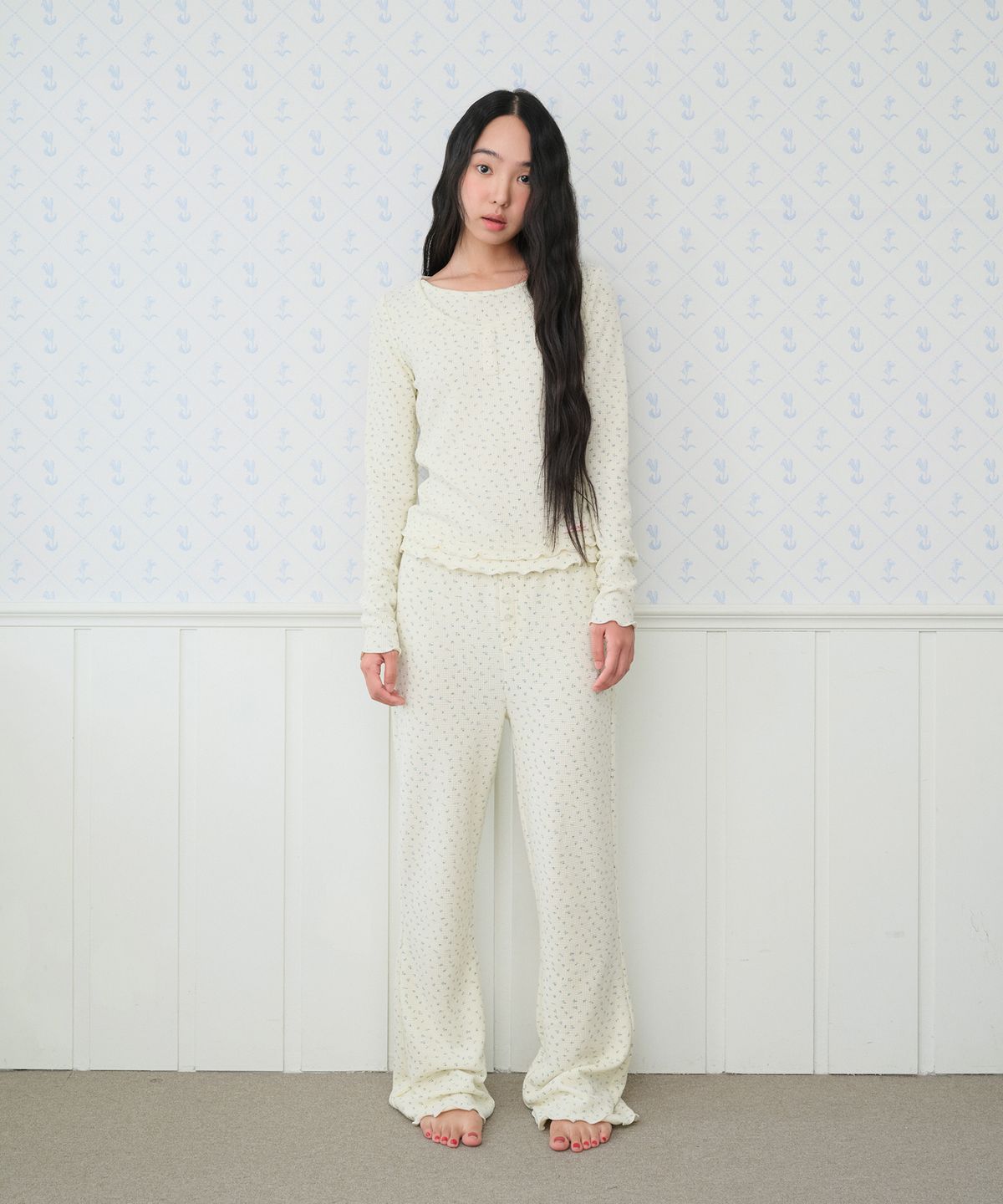 아메스 월드와이드(AMES-WORLDWIDE) CLASSIC FLOWER BOOT CUT PANTS CREAM
