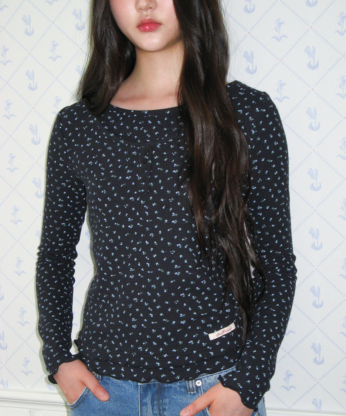 아메스 월드와이드(AMES-WORLDWIDE) CLASSIC FLOWER HENLEY NECK LS TEE NAVY
