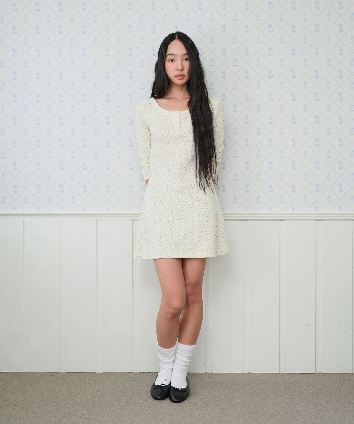 아메스 월드와이드(AMES-WORLDWIDE) CLASSIC WAFFLE HENLEY NECK DRESS CREAM