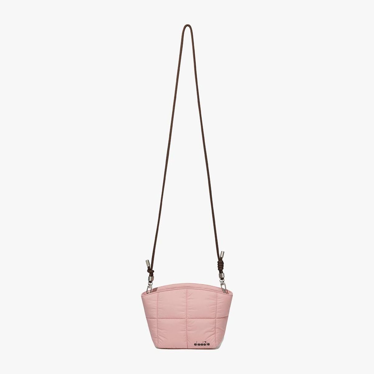 디아도라(diadora) 포르테 패디드 미니백 LIGHT PINK