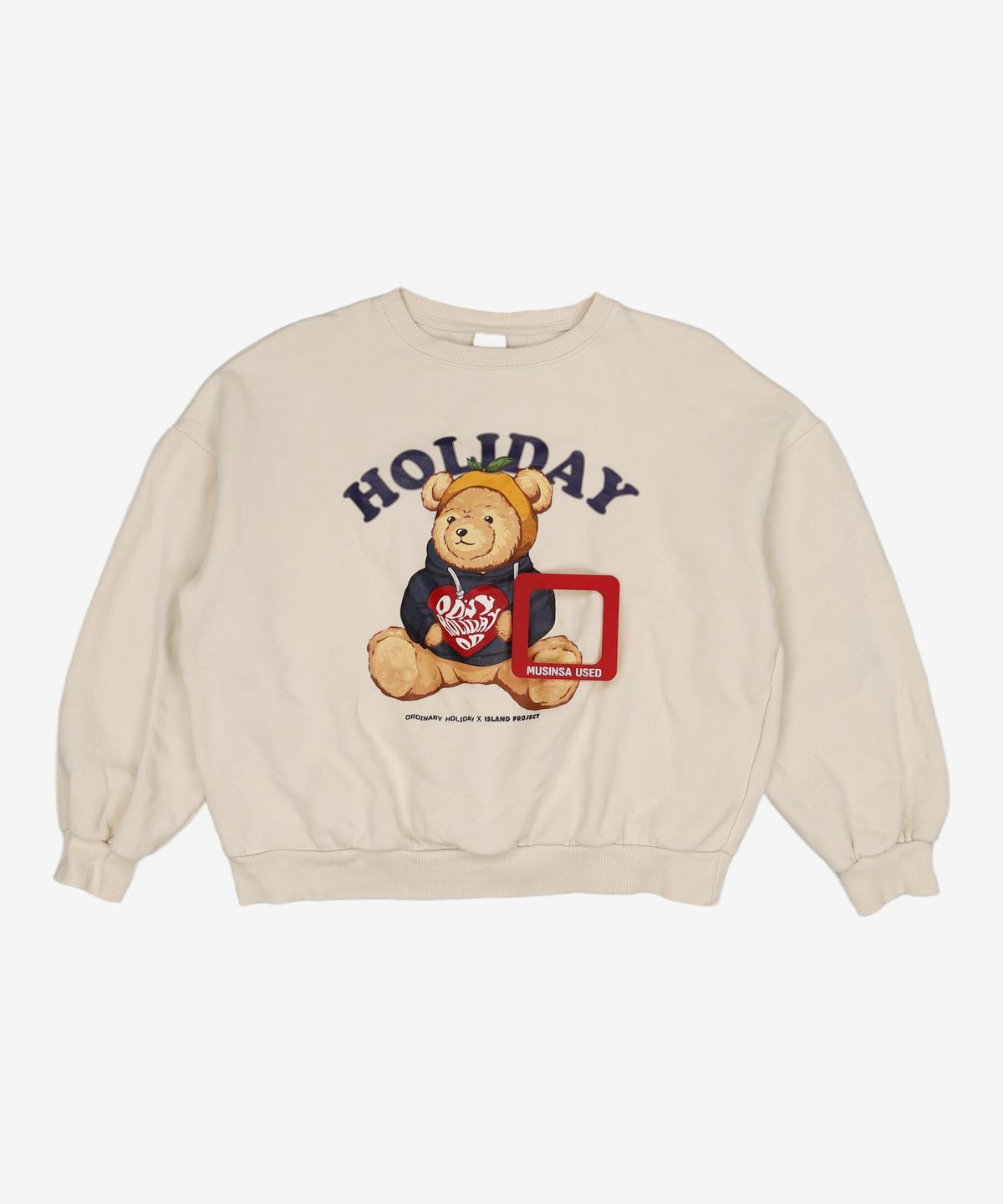 오디너리 홀리데이(ORDINARY HOLIDAY) 아일랜드하트베어맨투맨 ISLAND LOVE BEAR MTM FREE