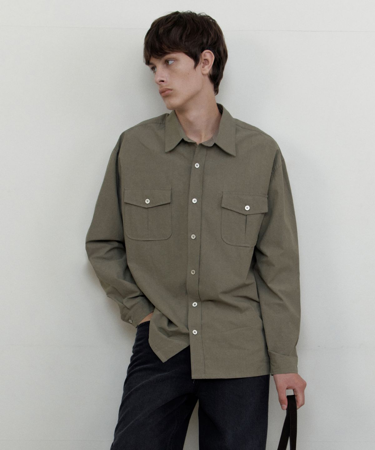 웬즈데이오아시스(WEDNESDAY OASIS) 워크 코튼 셔츠_KHAKI(WB6SH13)