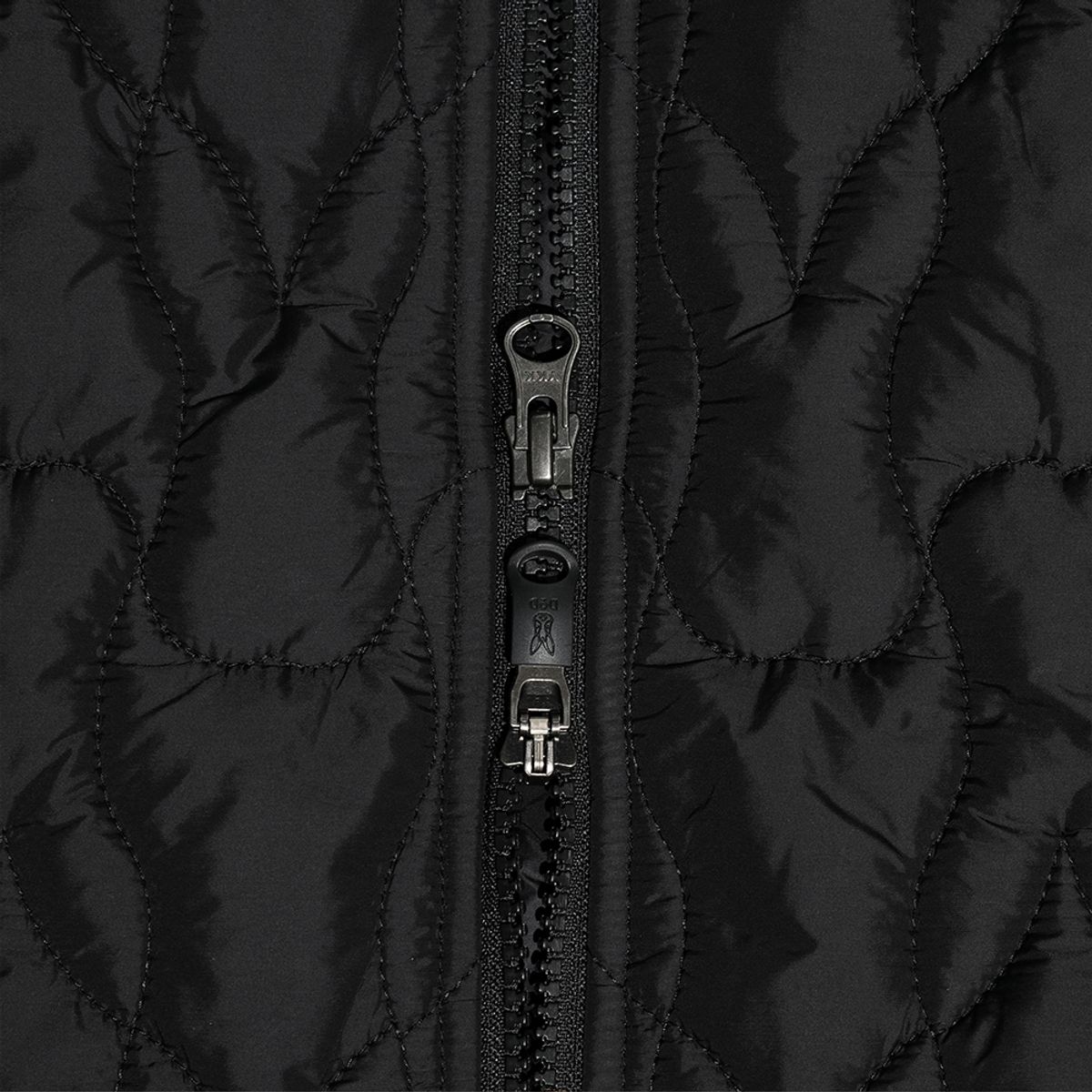 디오디(DOD) 여성) 우사기 패딩 베스트(BLACK)