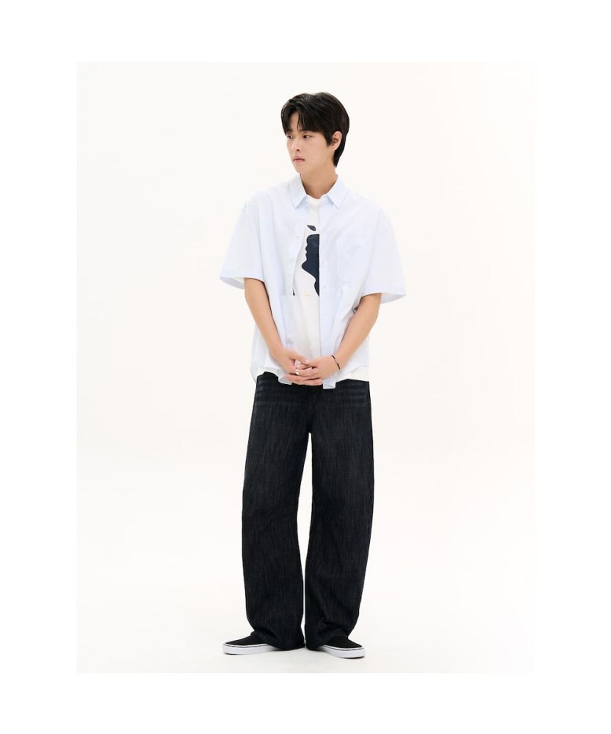 에잇세컨즈(8SECONDS) 텍스처드 스트라이프 반소매 셔츠  스카이 블루