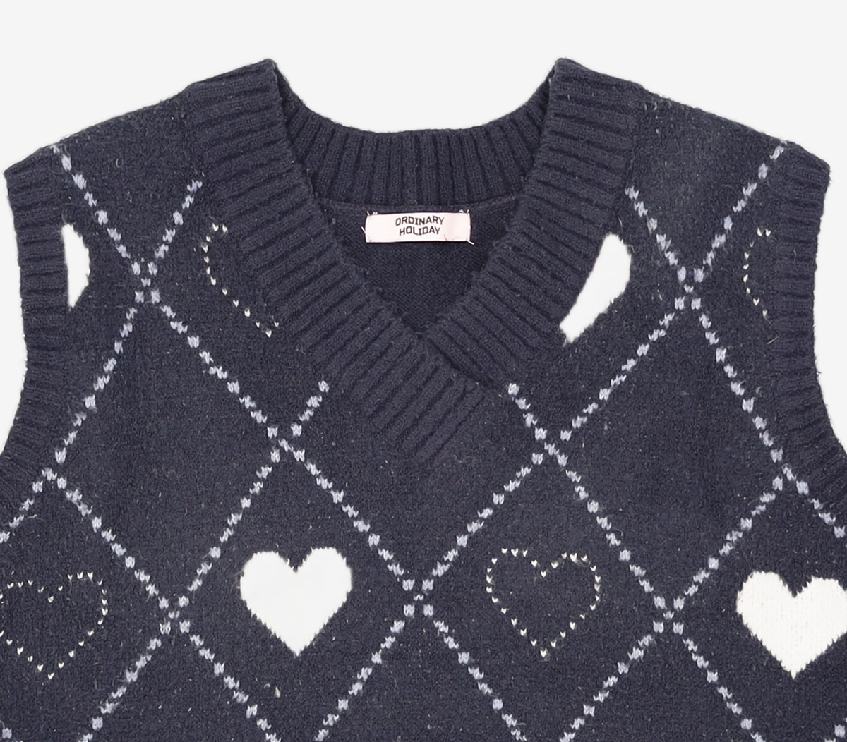 오디너리 홀리데이(ORDINARY HOLIDAY) 아가일하트베스트 ARGYLE HEART VEST FREE