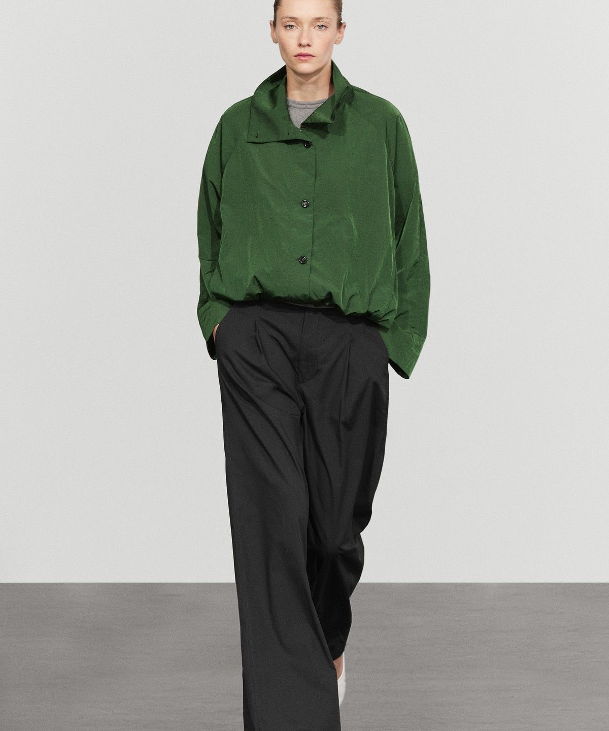마시모두띠(MASSIMO DUTTI) 테크니컬 봄버 자켓