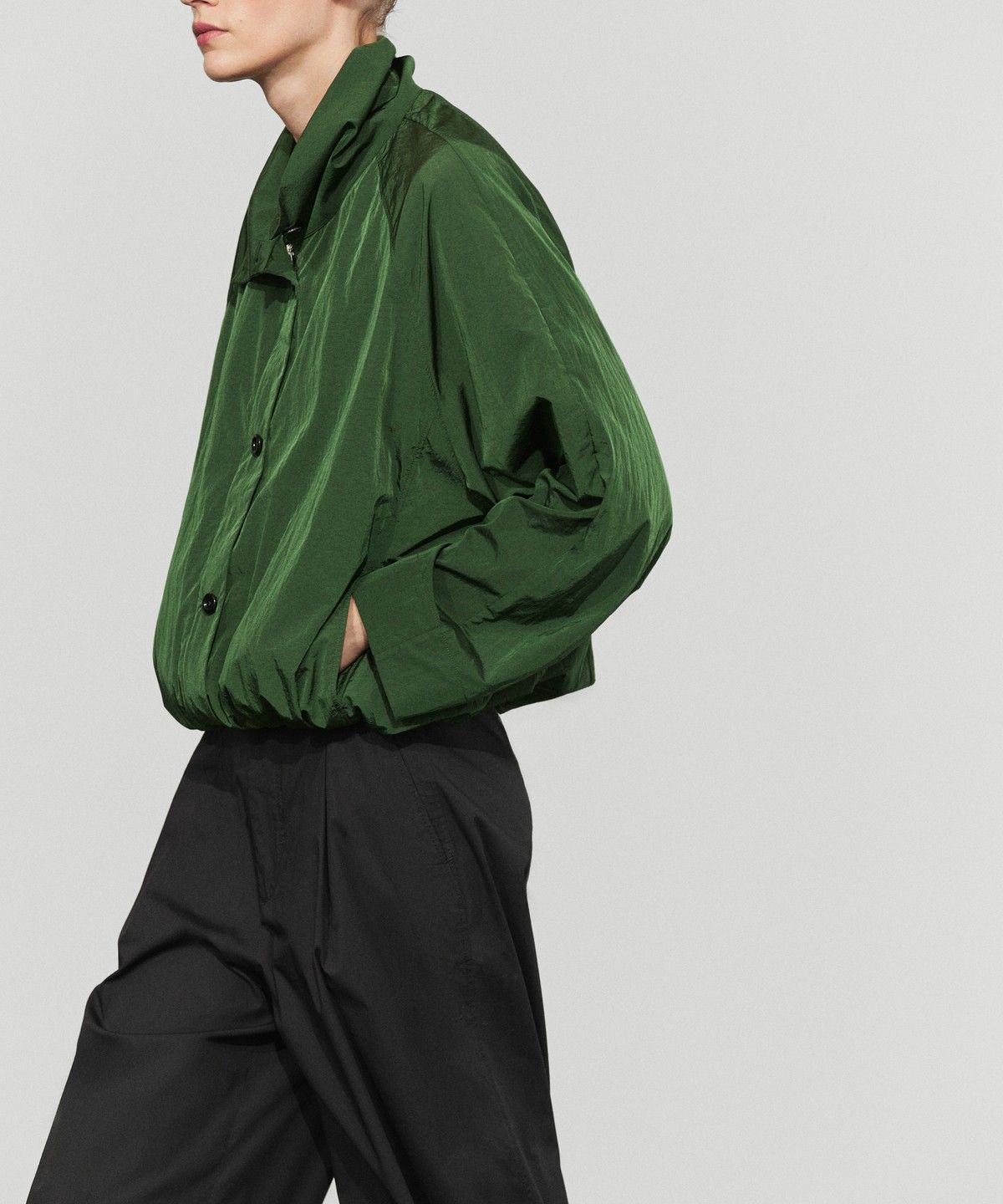마시모두띠(MASSIMO DUTTI) 테크니컬 봄버 자켓