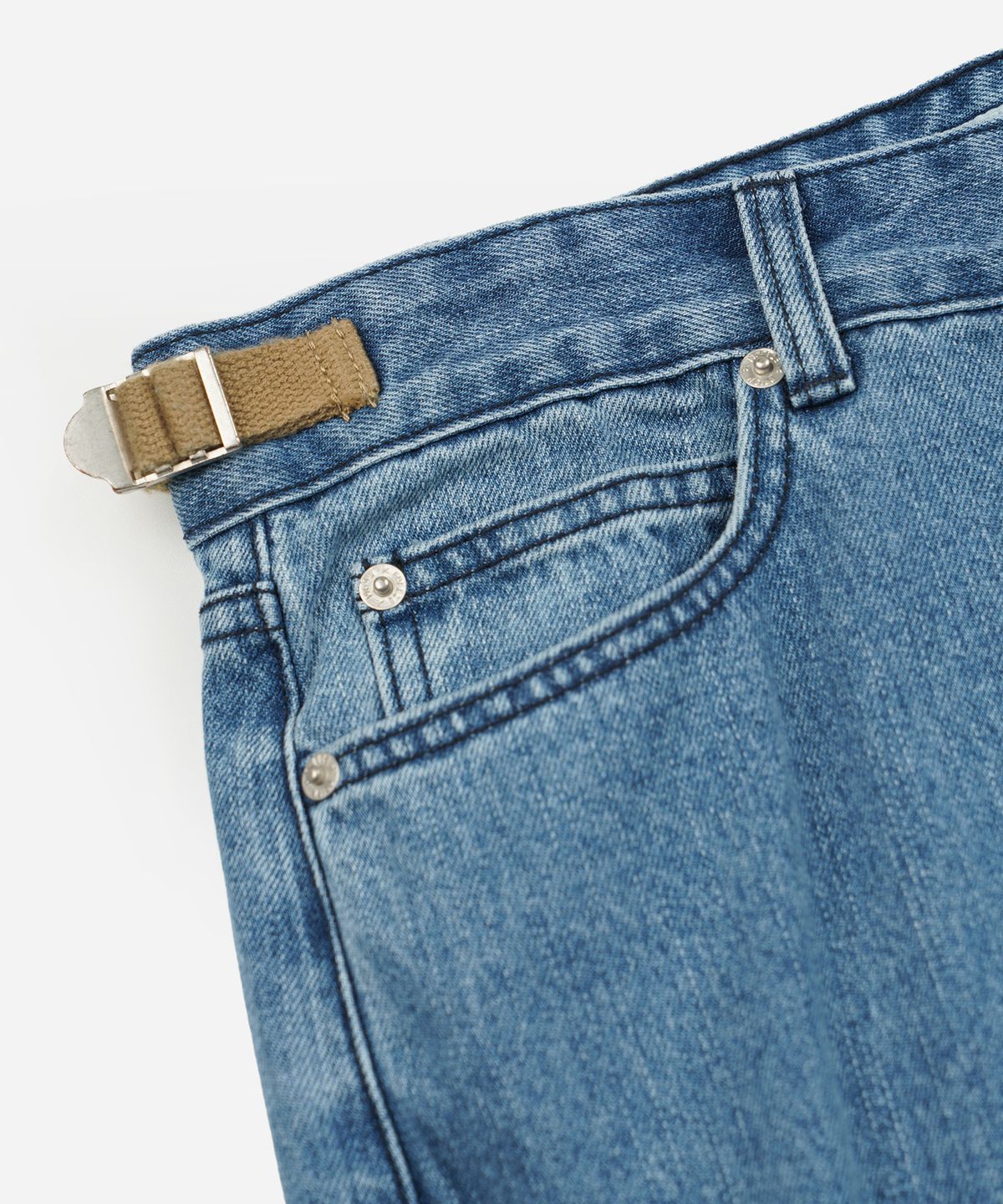 프리즘웍스(FRIZMWORKS) FIELD ADJUSTER DENIM PANTS _ LIGHT BLUE