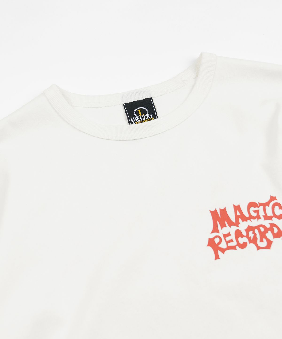 프리즘웍스(FRIZMWORKS) MAGIC RECORDS LS TEE _ WHITE