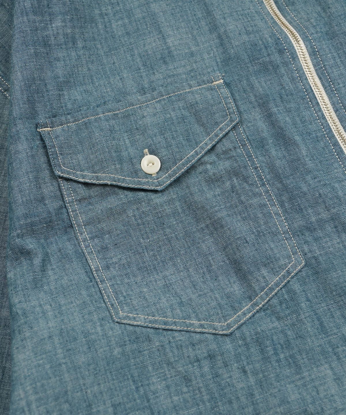 프리즘웍스(FRIZMWORKS) KUROKI CHAMBRAY HALF ZIP SHIRT _ WASHED BLUE