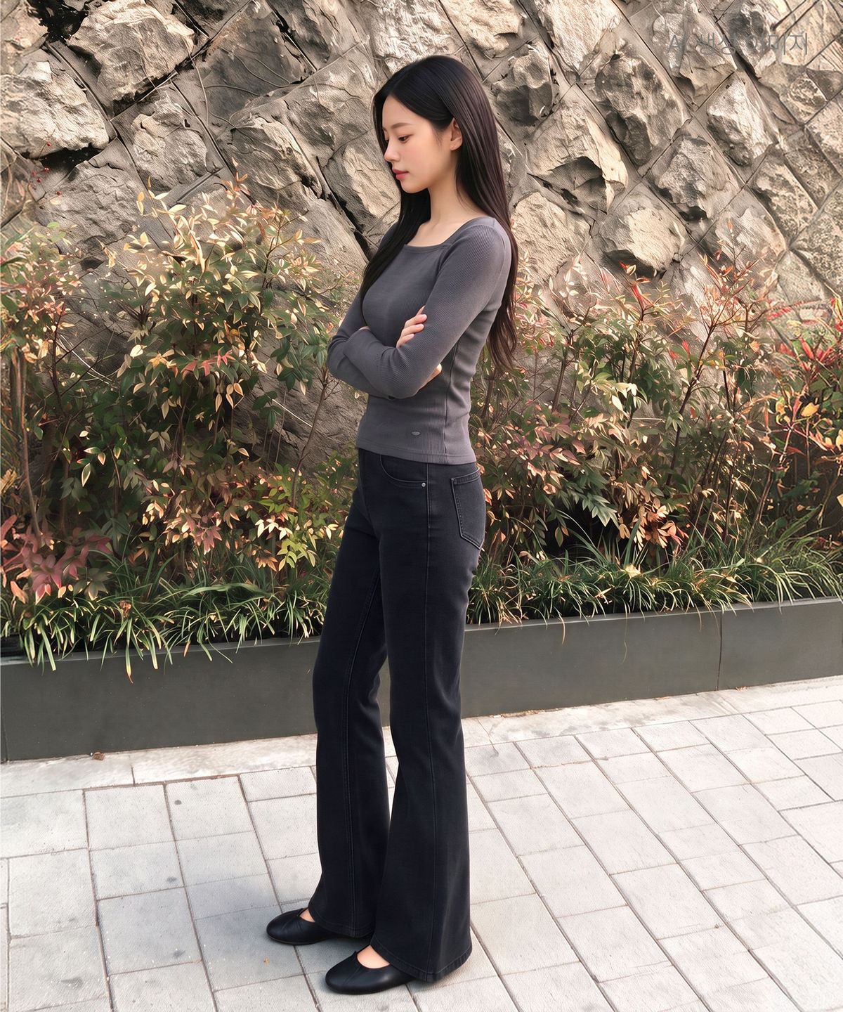 로엠(ROEM) 부츠컷 데님 팬츠 RMTJG49R15