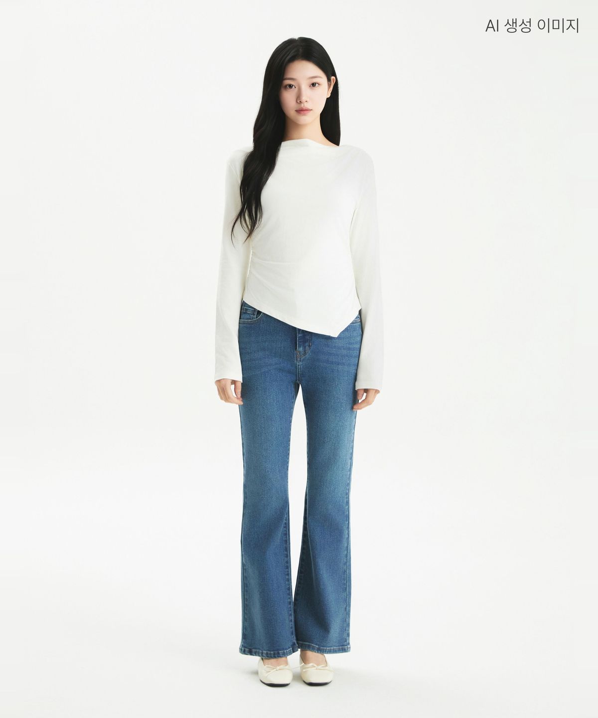 로엠(ROEM) 부츠컷 데님 팬츠 RMTJG49R15