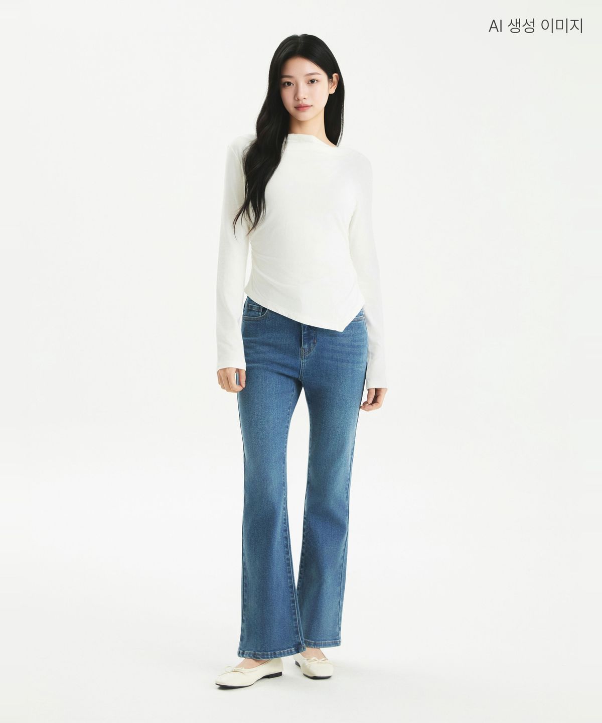 로엠(ROEM) 부츠컷 데님 팬츠 RMTJG49R15