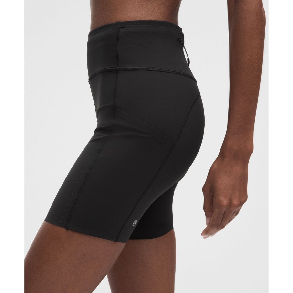 룰루레몬(LULULEMON) 패스트 앤 프리 식스 포켓 하이라이즈 쇼츠 6inch *업데이트 디자인
