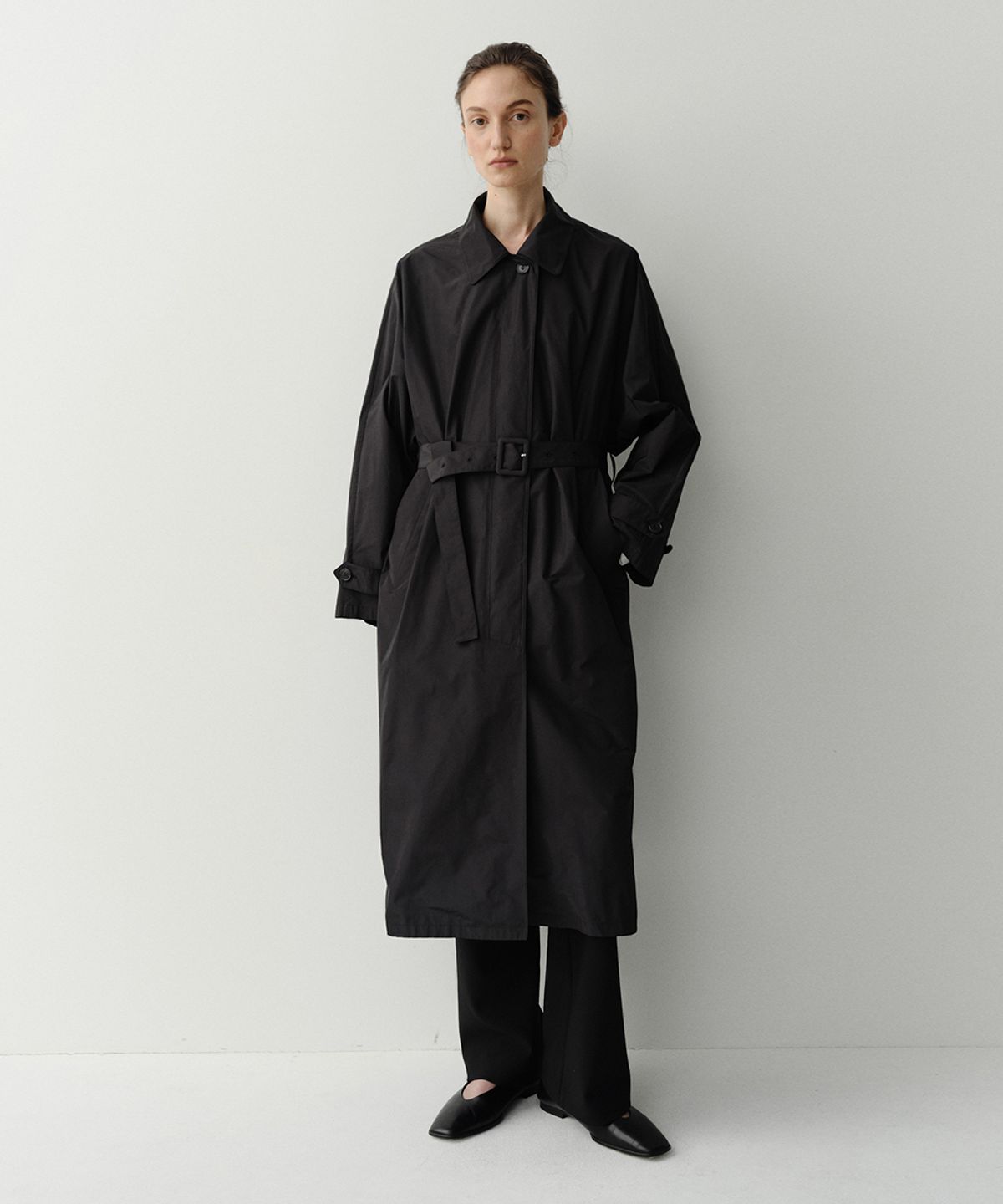 이아(EAAH) MAREN MAXI TRENCH COAT (BLACK)