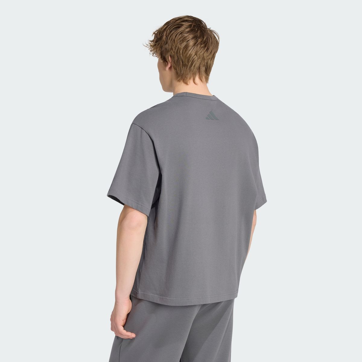 아디다스(ADIDAS) 소프트 럭스 그래픽 티 - 그레이 / KR1352