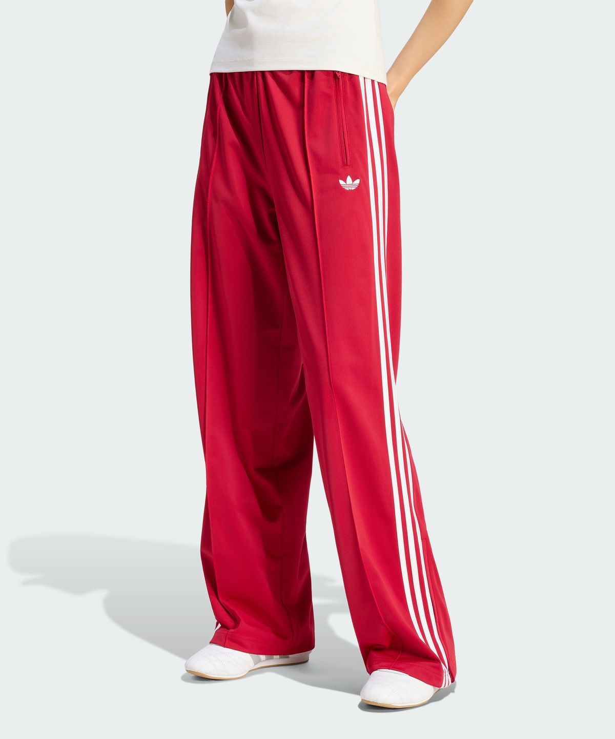 아디다스(ADIDAS) 파이어버드 루즈 트랙 팬츠 - 팀빅토리레드:화이트 / KS4670