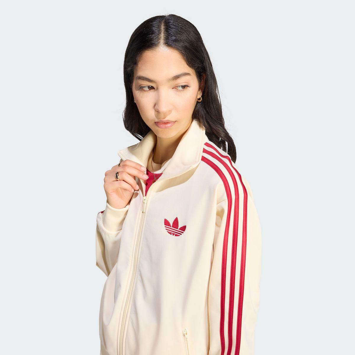 아디다스(ADIDAS) 파이어버드 루즈 트랙탑 - 원바닐라:팀빅토리레드 / KS4674