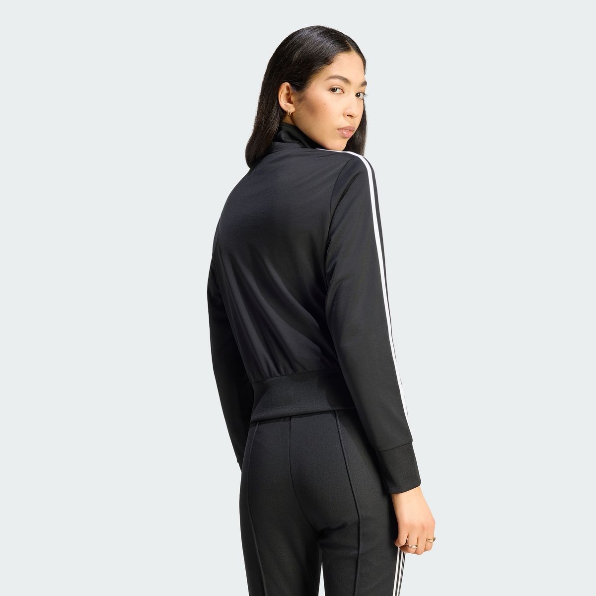 아디다스(ADIDAS) 파이어버드 클래식 트랙탑 - 블랙:화이트 / KV9552