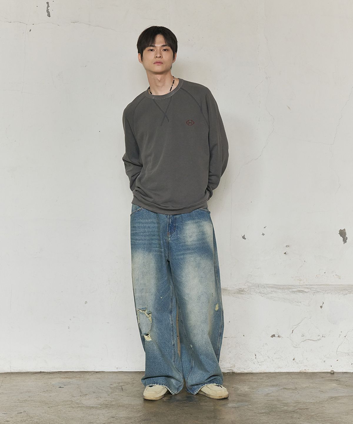 논타입(NONTYPE) AFTERIMAGE RAGLAN SWEATSHIRT (GREY)