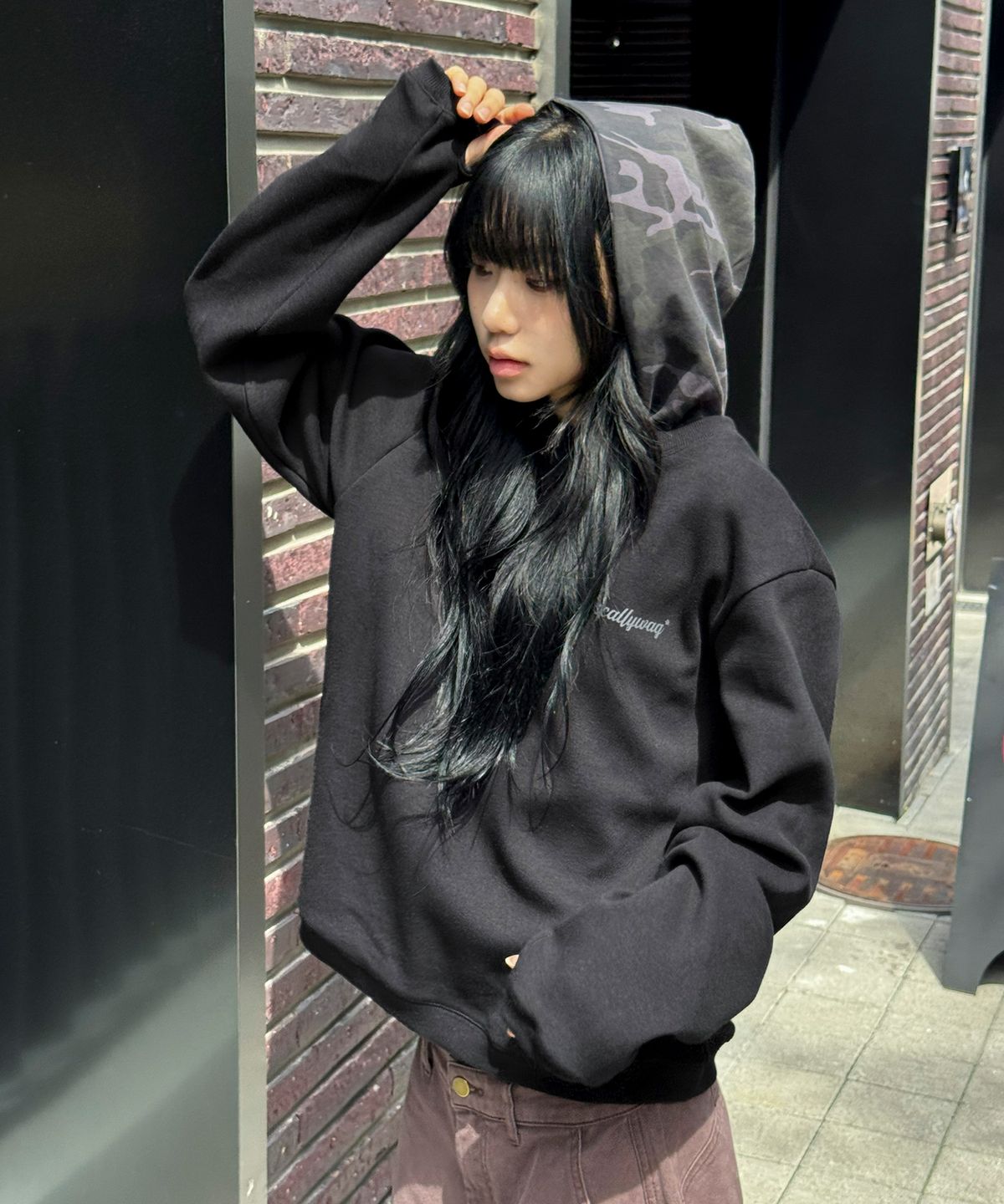 스켈리웩(SCALLYWAG) 후드 레이어드 롱 슬리브[블랙]
