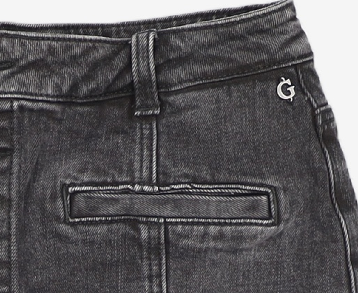 게스(GUESS) 2color 여성 데님 앞단추 치마바지 YN5D0971 M