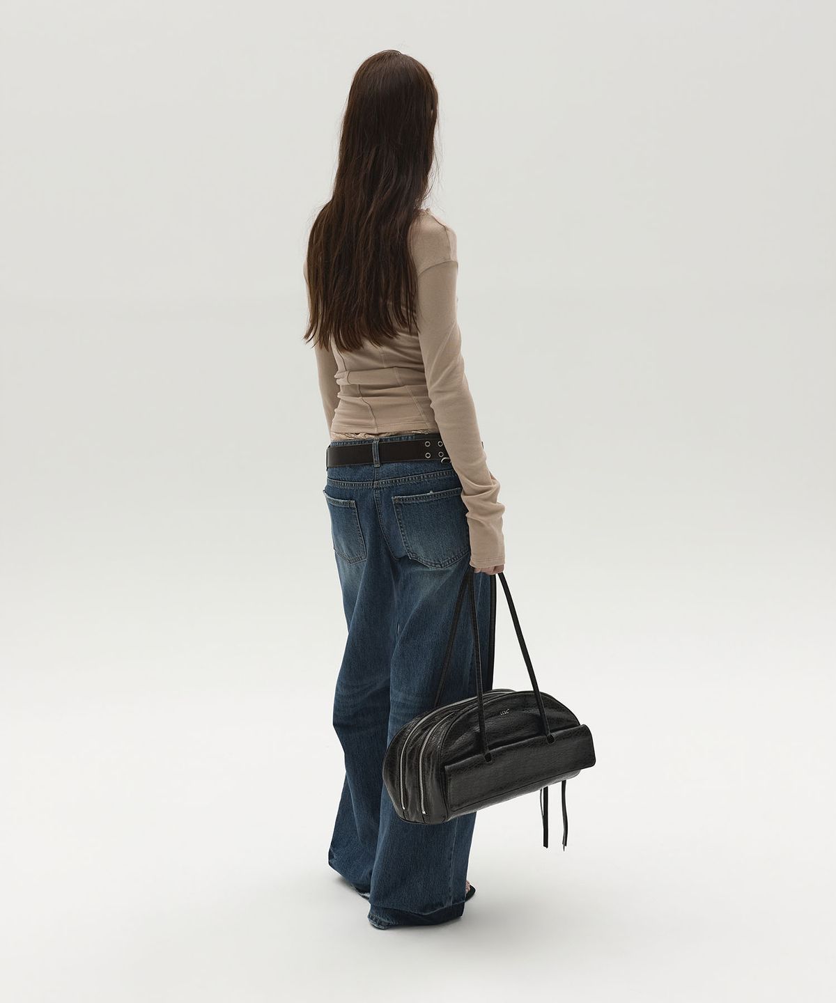 엘씨디씨티엠(LCDC™) ARCH LONG SHOULDER BAG_MEDIUM (BROWN)