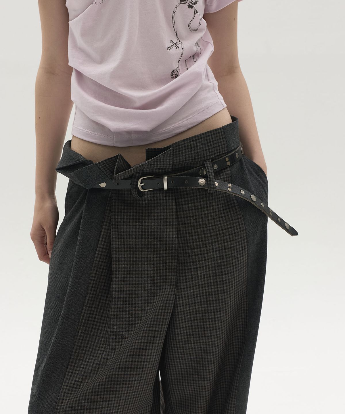엘씨디씨티엠(LCDC™) VINTAGE STUDDED LEATHER BELT (BLACK)