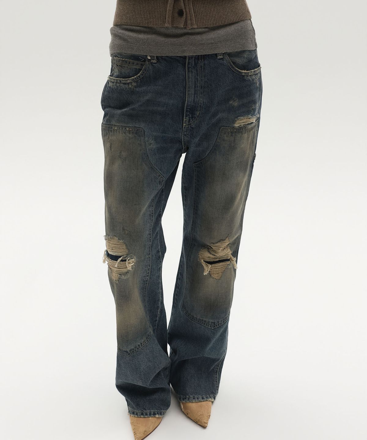 엘씨디씨티엠(LCDC™) PATCHED DISTRESSED DENIM (BLUE)