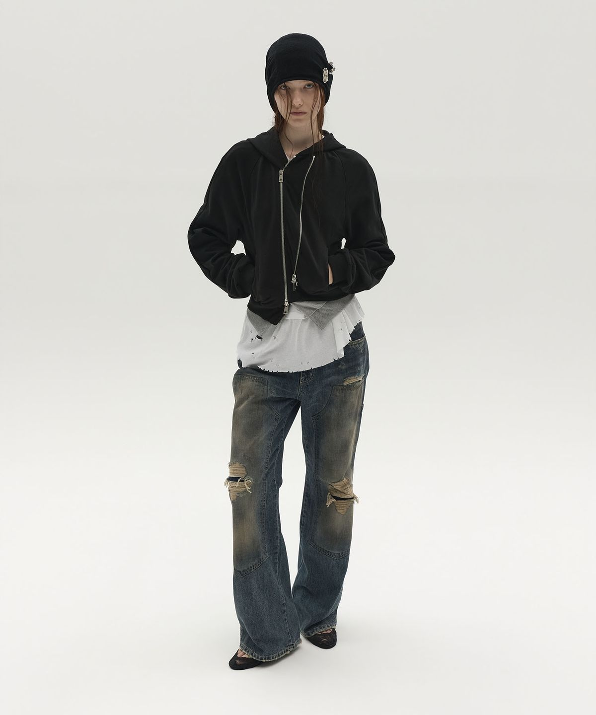 엘씨디씨티엠(LCDC™) PATCHED DISTRESSED DENIM (BLUE)