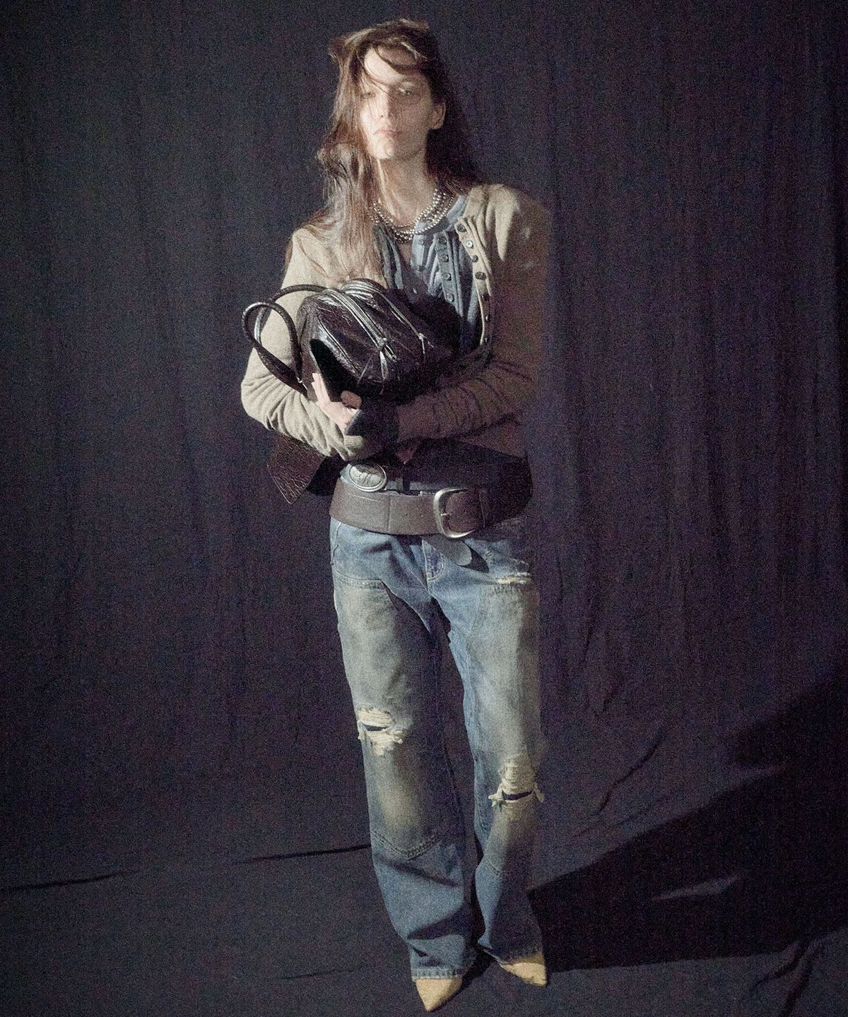 엘씨디씨티엠(LCDC™) PATCHED DISTRESSED DENIM (BLUE)