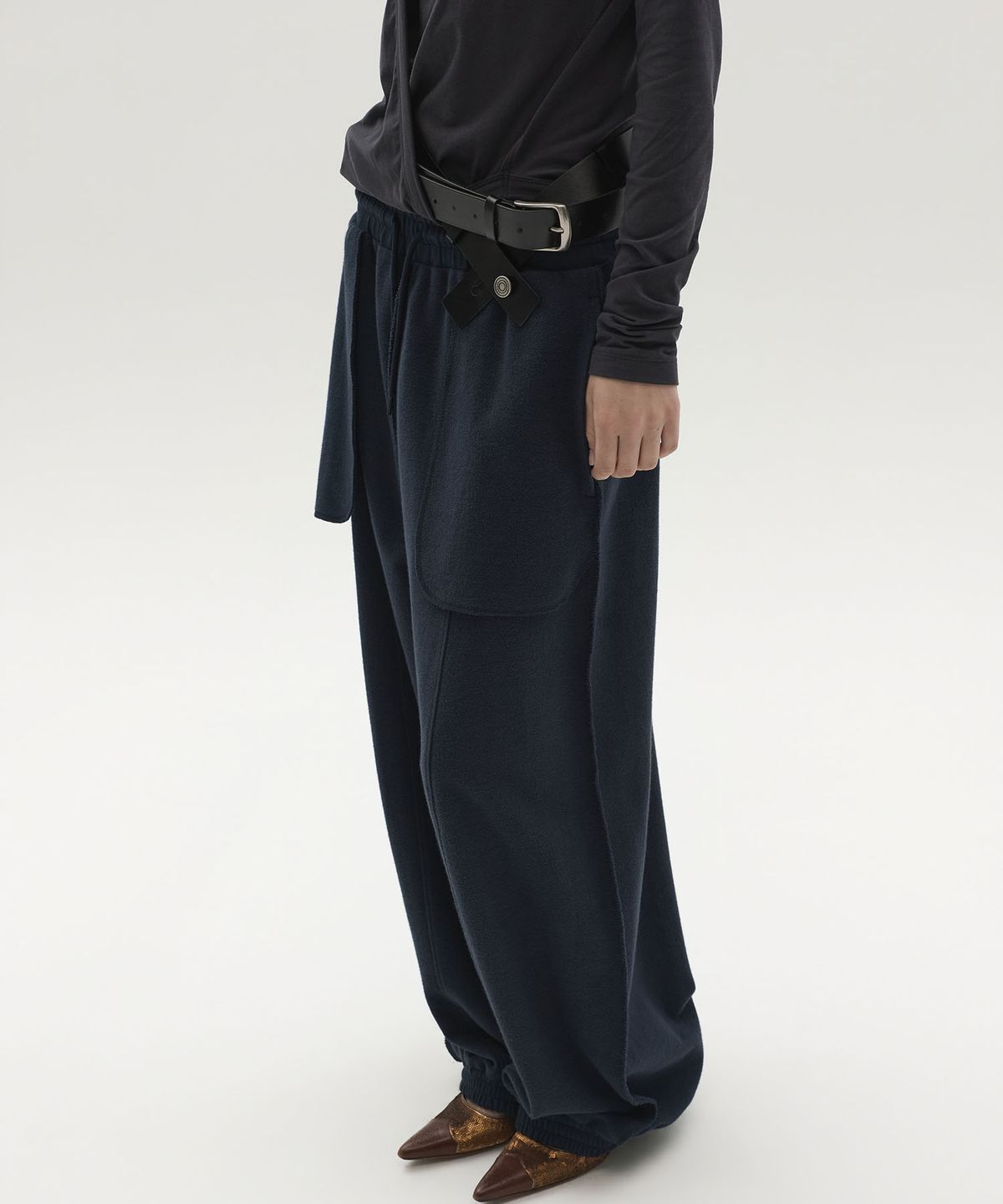 엘씨디씨티엠(LCDC™) POCKET DETAIL JERSEY PANTS (NAVY)