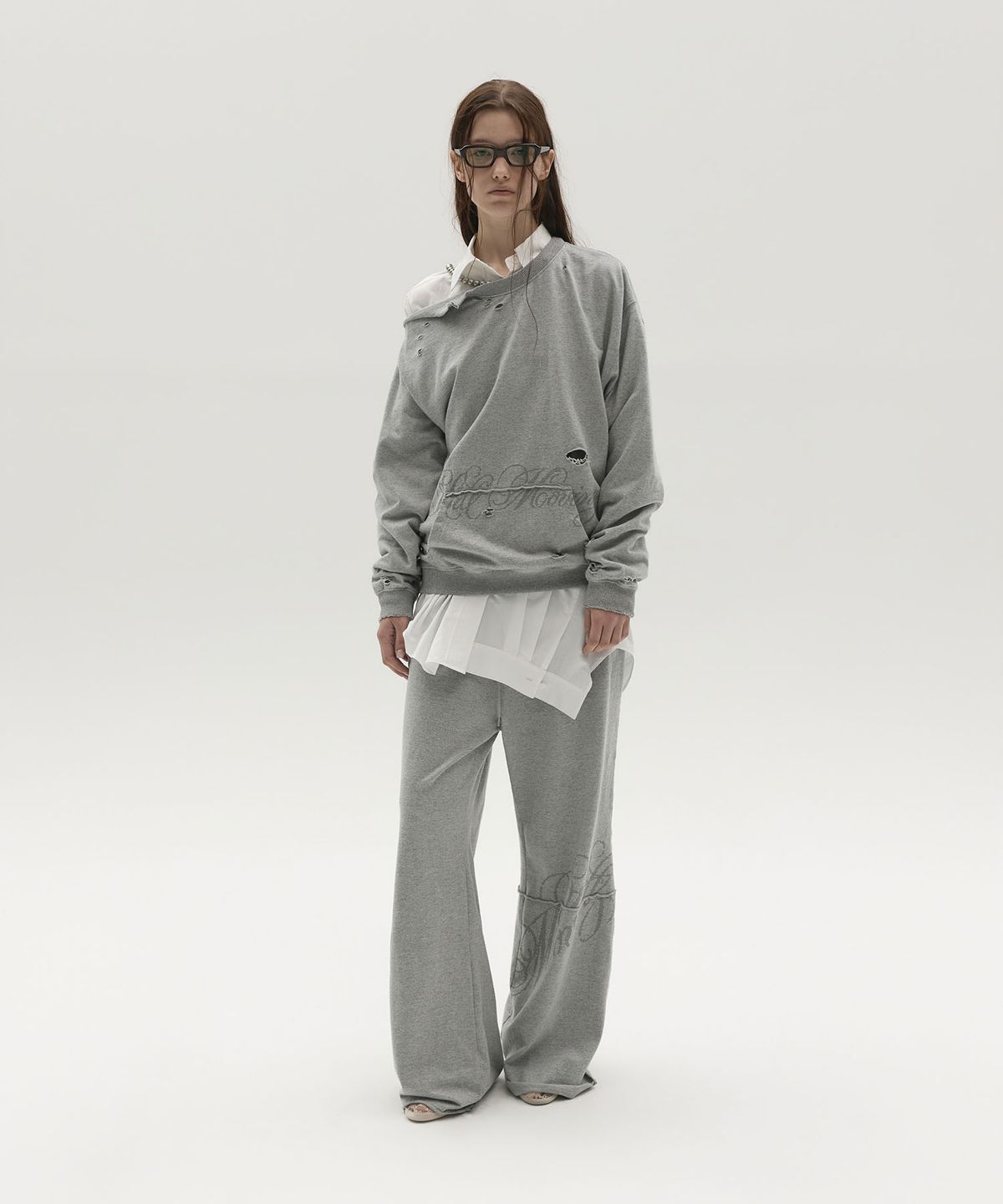 엘씨디씨티엠(LCDC™) GRAPHIC FLARE SWEATPANTS (MELANGE GREY)