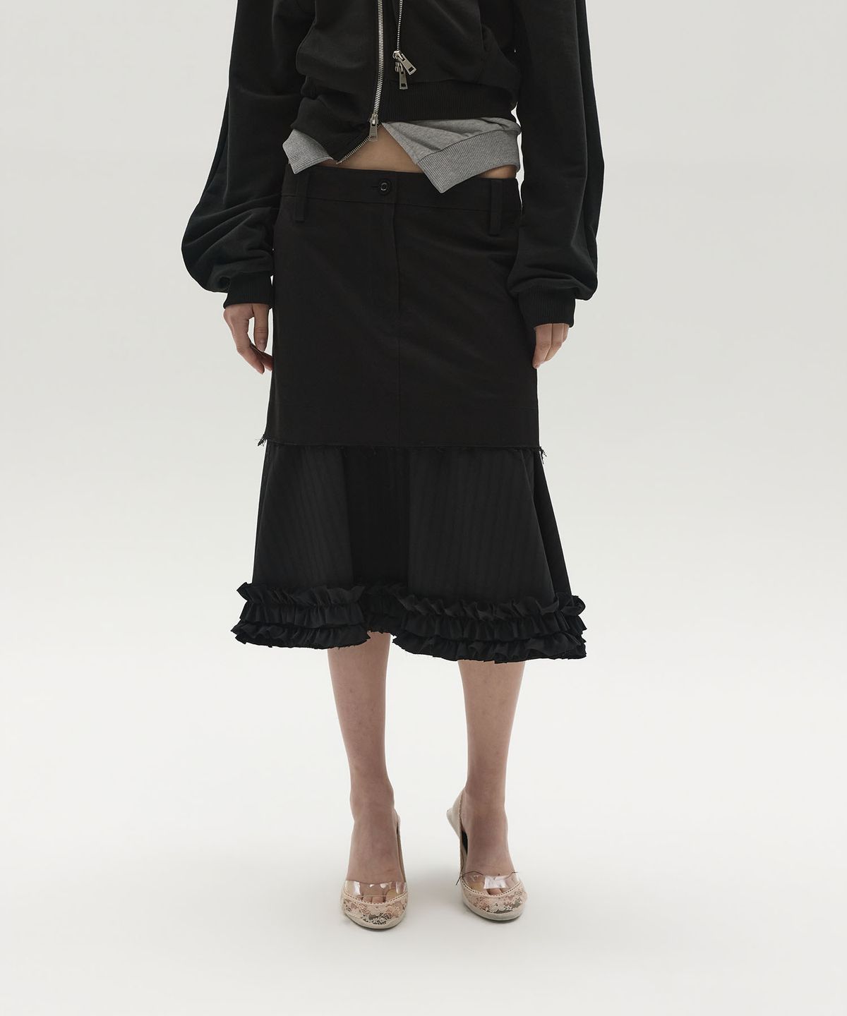 엘씨디씨티엠(LCDC™) TAILORED LAYERED RUFFLE SKIRT (BLACK)