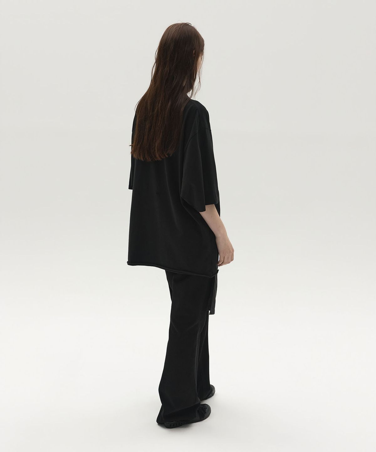 엘씨디씨티엠(LCDC™) GRAPHIC LAYERED DRESS (BLACK)