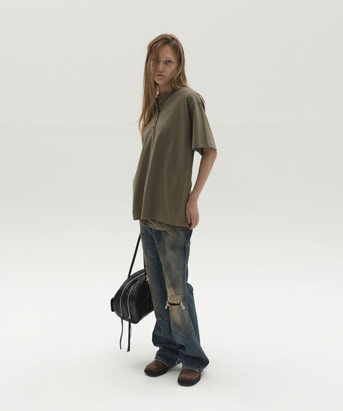 엘씨디씨티엠(LCDC™) STRUCTURED HENLEY TOP (KHAKI)