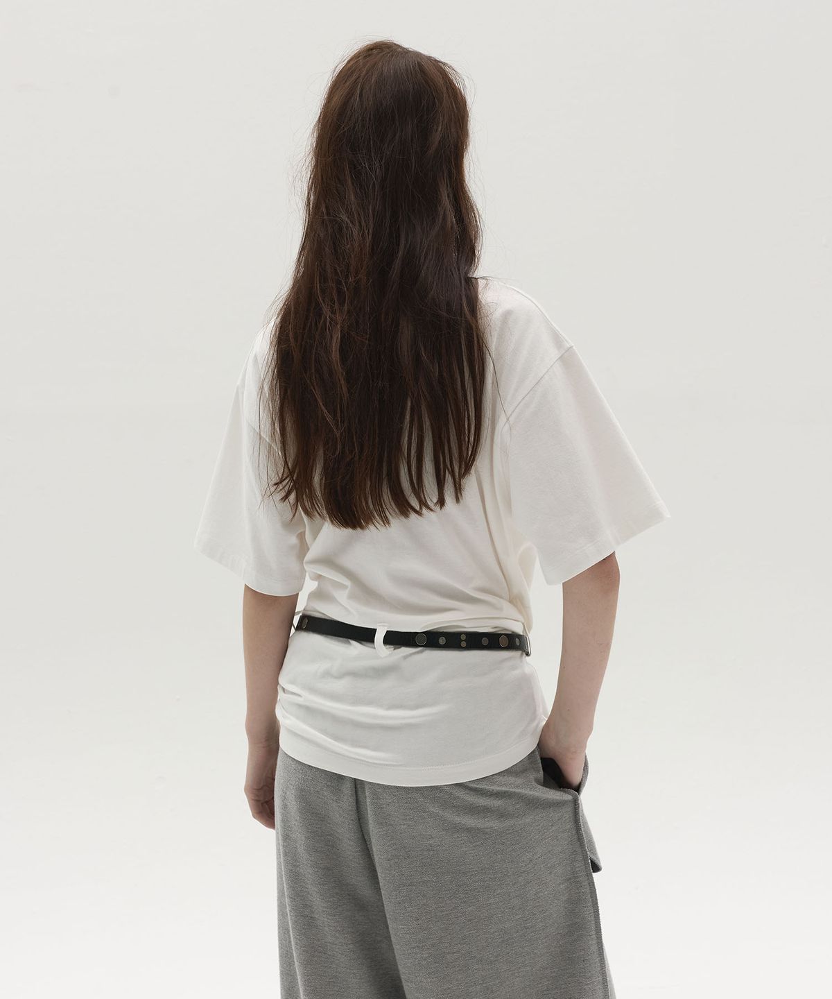 엘씨디씨티엠(LCDC™) STRUCTURED HENLEY TOP (WHITE)