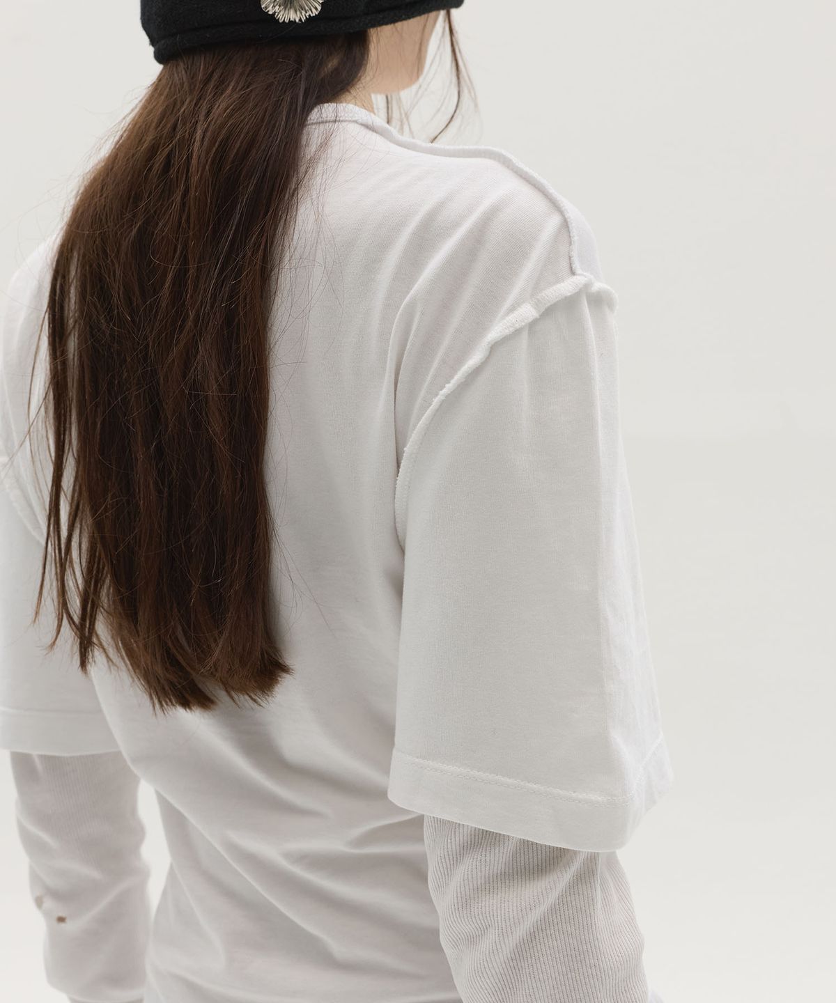 엘씨디씨티엠(LCDC™) LAYERED LONG-SLEEVE TOP (WHITE)