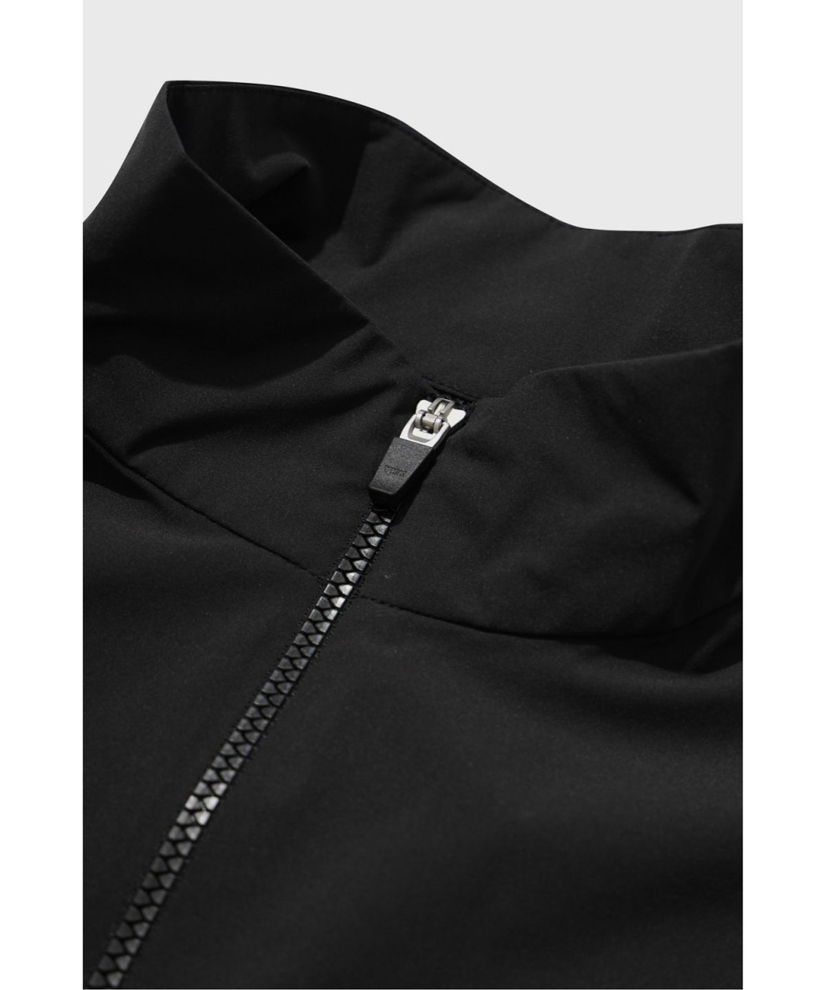 왁(WAAC) Men Airy String Essential Blouson WMUAA26600BKX