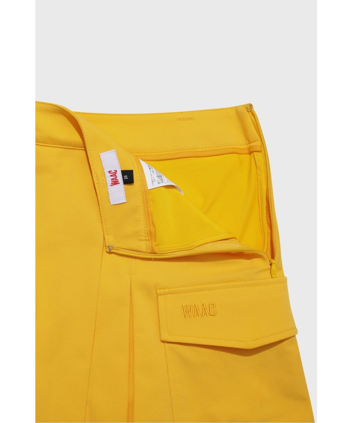 왁(WAAC) Women Wrapped half pants WWPNA26600YED
