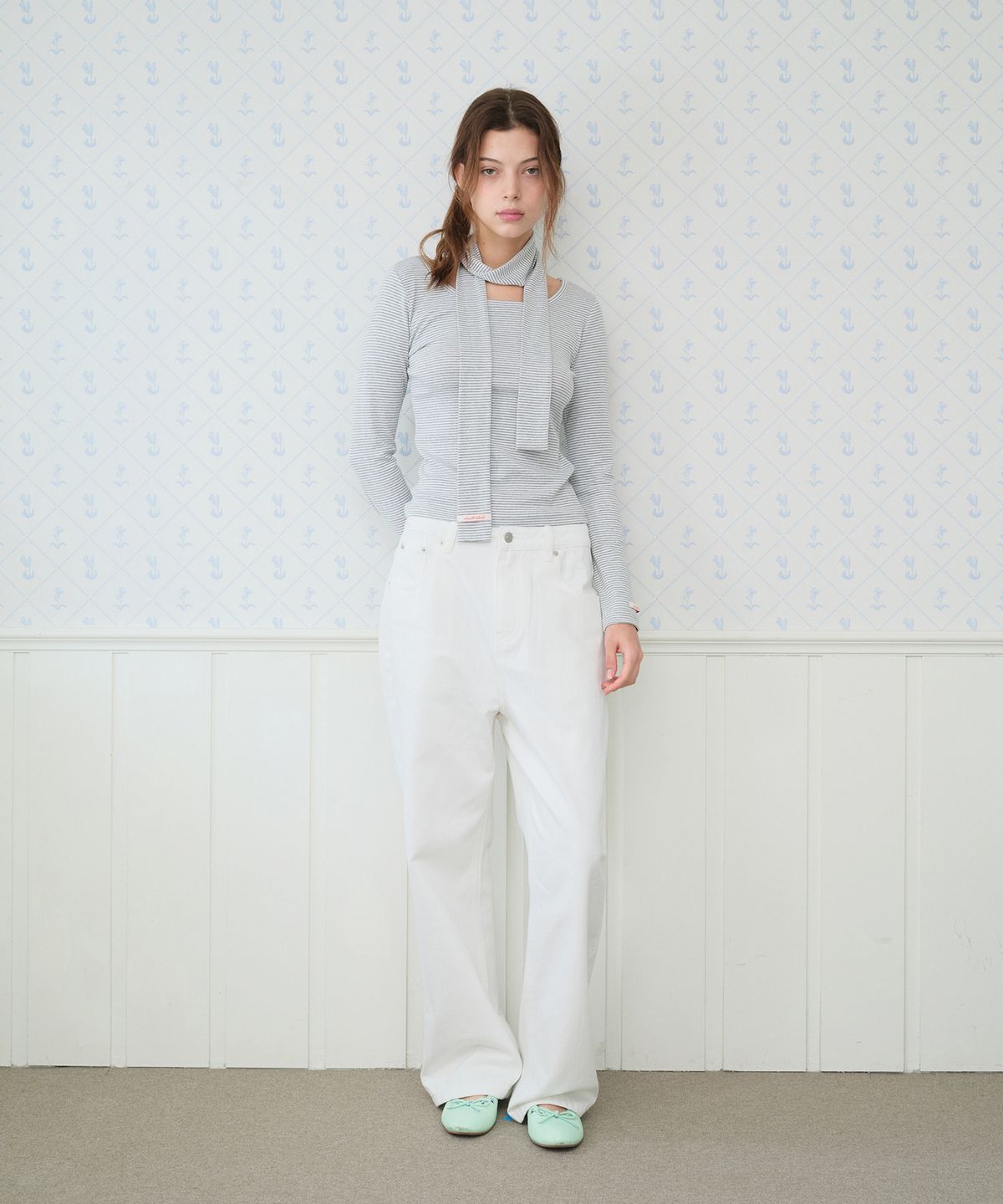 아메스 월드와이드(AMES-WORLDWIDE) CLASSIC STRAIGHT DENIM PANTS WHITE